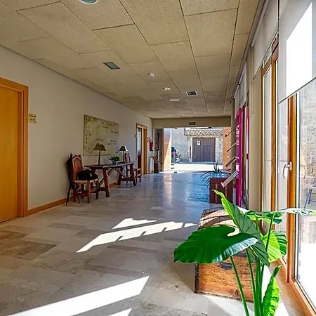 La Vida Hotel Aldeyuso