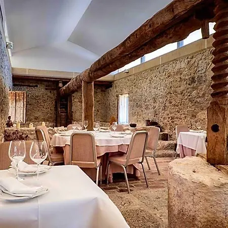 La Vida Hotel Aldeyuso