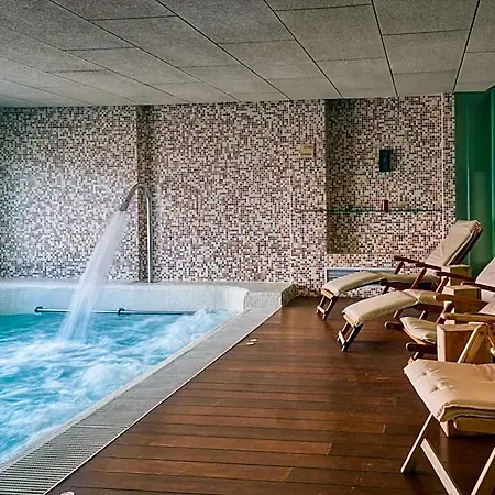 La Vida Hotel
